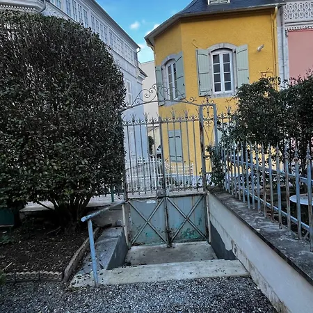 Bis Hyper Centre Баньер-де-Бигор