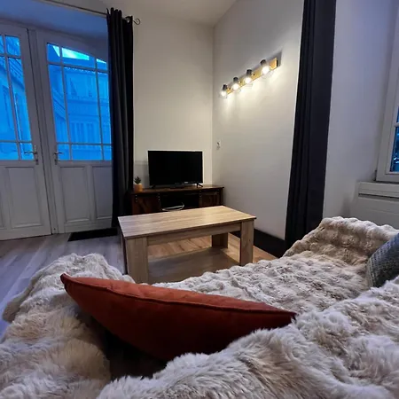 Апартаменты Bis Hyper Centre *